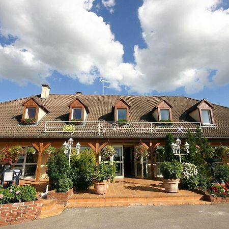 Hotel Le Val Moret Magnant 外观 照片